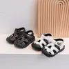 Pierwsze spacerowicze Baby Miękkie dolne sandały bez poślizgu anty-kick Baotou Buty maluchowe amoi dziecięce buty plażowe dziecięce oddychające 230314