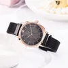 Armbandsur Women Lady Quartz Movement Watch Watch Round Dial Simple Gift Eloy Strap Xin-