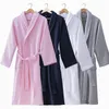 Vêtements de nuit pour femmes hiver peignoir femmes Robe coton décontracté maison porter à manches longues Kimono Robe épaisse chaude chemise de nuit cadeau de noël