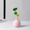 花瓶の花瓶現代の素朴な装飾鍋花のためのアイデアシェルフテーブル本棚