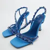 Vrouwelijke kralen riem sandalen met hoge hakken zomer nieuwe groene schoenen met hoge hakken luxe bruiloft schoenen met hoge hakken sexy blauwe schoenen met open hakken.