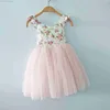 Robes de fille Flofallzique bébé filles robe dernier style de mode rétro floral pétale manches princesse tutu vêtements fête de Noël mariage