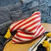 Cosmetische tassen vrouwen gestreepte tas make -up organisator kwast tassel pouchtravel toiletiekstreep ritssluiting canvas