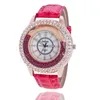 Orologi da polso Orologi alla moda Donna Full Diamond Dial Up Bead Montre Femme Lady Girl Orologio in cristallo Orologio da polso con cinturino in pelle Regalo