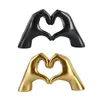 Dekorative Objekte Figuren Nordic Style Heart Geste Skulptur Harz abstrakte Hand Liebe Statue Hochzeit Home Wohnzimmer Desktop Ornamente 230314