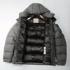 Designers Mens S Clothing Down Jacket Män och kvinnor Europa American Style Coat Highs Quality Brand Coats Bomull Jackor Storlek 1-6