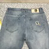 Herr jeans designer mens jeans shorts raka ben byxor burb broderi casual byxor tvättade mode blixtlåsåtkomst kontroll denims svettbyxor 9roo