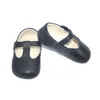 First Walkers Black T Bar Strap Baby Girl Walking Shoes مع منصات مطاطية 230314