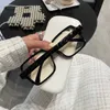 Lunettes de soleil 2023 nouveau Xiaoxiang Ouyang Nana même lentille plate étoile net rouge visage uni peut être assorti avec le cadre de lunettes de myopie degré CH5408