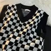 Män s västar svart vit checkerboard rutig tryck väst tröja hösten vinter v nack män preppy stil harajuku mode casual överdimensionerad 230313