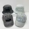 Caps Ball Caps Designer Cross Dark Dance Troube Baseball Hat Tang Yixin Même crêpe solaire d'été lettre de cowboy courbe courbe OP15