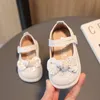 First Walkers Baby Girls First Walker Shoes Solid Color Sequin Bow Kids Fashion Round-toe Cute Princess Simple Children Casual Shoes 230314