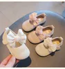 Chaussures de princesse à nœud tissé coréen, chaussures respirantes pour premiers marcheurs, chaussures plates pour bébés filles de 1 à 3 ans, 230314