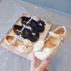 Flat Shoes Girls Princess Children Rhinestone Bow Pearl Performance Fashion Wild Elegant Soft Non-Slip Kids Shoes H192 P230314