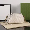 Mujer de diseñadora Bolsa de cuero genuino Bacal de bolsillo de cuero de mujer Código de moda Número de serie de la moda