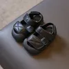 First Walkers Summer baby peuter schoenen baby meisjes sandalen niet-slip ademende zachte jongen anti-collision 1-6 jaar 230314