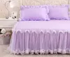 Jupe de lit Blanc/rose/violet jupe de lit en dentelle princesse literie roi reine couleur unie 1/3 pièces couvre-lits pour filles ensemble de draps taie d'oreiller 230314