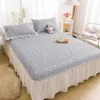 Bed Skirt Korean Bed Skirt Thickened Add Cotton Bedspread Fitted Pillowcase Four Seasons Princess Style Home Decor Mattress Protector 230314