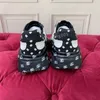 Topp nya designer kvinnor sneakers plattform botten skor lyxiga chunky sneakers kvinnliga blandade färg casual skor regnbågtränare kvinna