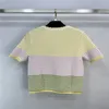 23SS Women Designer Tee Knits T Shirts Designer Tops met Letter Button Girls Vintage Crop Tops Runway Designer Brand Striped Stretched Stretch Short Sleeve Pullover Shirt