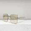 10% OFF Lunettes de soleil Nouvelle famille de haute qualité nouvelle mode cristal diamant étoile rivet carré sans cadre Ni Ni's mêmes lunettes de soleil GG0644