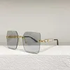 10% OFF Lunettes de soleil Nouvelle famille de haute qualité nouvelle mode cristal diamant étoile rivet carré sans cadre Ni Ni's mêmes lunettes de soleil GG0644