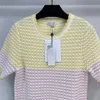 23SS Women Designer Tee Knits T Shirts Designer Tops met Letter Button Girls Vintage Crop Tops Runway Designer Brand Striped Stretched Stretch Short Sleeve Pullover Shirt