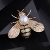 Pins Broches Famous Brand Design Insect Serie Broche Vrouwen Delicate Little Bee Broches Crystal Rhinestone Pin Broche Sieraden Geschenken Voor Meisje