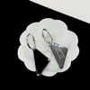 Модные роскошные серьги для женщин для женщин -дизайнерских серьгов Mans Triangle Letters P Уходы Классические обруча