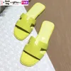 Box Womens Terlik ile Yaz Plajı Termeri Klasik Düz Topuk Yaz Lüks Tasarımcı Floplar Deri Lady Slaytlar Kadın Ayakkabı Bayanlar Seksi Sandaletler Büyük Boyut 35-42
