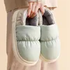 Zapatillas Mujer Botas de invierno Zapatos cálidos Mantener caliente Plataforma gruesa Pareja Hombres Zapatos de casa Zapatillas para mujer Zapatos suaves y acogedores para mujer Z0215 Z0215