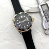 Nouveau trois points de luxe hommes montres automatique mécanique montre de haute qualité Top marque de luxe designer horloge ceinture en caoutchouc hommes accessoires de mode cadeaux de vacances