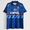 90 91 Retro -shirts voetbalshirts 95 96 97 Gullit 01 02 03 12 14 15 Maldini van Basten Football Kaka Inzaghi 06 07 Pirlo Shevchenko Baggio AC Milans Jersey