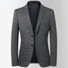 남자 양복 2023 남자 의류 남성 패션복 재킷 슬림 한 고품질 비즈니스 블레이저스 오버 코트 탑 H110