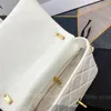 حبال الكتف سلسلة سميكة الإبط الأشرار حقيبة CF Caviar Ladies Crossbody مصممة مصممة القناة حقيبة قناة RHOMBUS