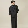 Męskie garnitury Minimalizm Minimalizm męski z dwurzędowym prostym i klasycznym