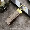 Luxe Maxi Dragonne Key Chain Buckle Lovers Car Keychain Designer Handgemaakt lederen ontwerp Keychains Men Women Bag Pendant Accesso3029