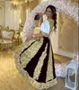 전통적인 코소보 알바니아 이브닝 드레스 블랙 재킷 2023 두 조각 긴 소매 로브 골드 아플리케 파티 이슈 가운