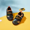 Scarpe da ginnastica Outdoor Baby Bambini Casual 1-12 anni Ragazzi con suola morbida Principessa Ragazze Sport Calzature per bambini Sneakers per bambini