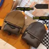 Designerväskor dam Axelväskor äkta läder Messenger Shopping Crossbody-handväskor Handväskor Crossbody-väskor Ryggsäckar Ryggsäckstil resväska