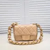 Bolso de mujer de lujo bolso de diseñador clásico 22s gran cadena de oro bolso para las axilas rombo a cuadros solapa bolso con solapa bolso de cuero de moda mini bolso de hombro 27CM 21CM 17CM