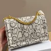 Borsa con catene serpentine Borsa a tracolla con tracolla Pochette ascellare Borsa con perline Fiocco Borsa da donna con patta semplice Portafoglio ascellare Messenger Portafoglio in pelle di alligatore Lettere di moda