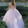 Quinceanera jurken prom jurken avondkleding volledige kralen kristallen top pure nek optocht jurken bescheiden mode roze sleutelgat sexy gelegenheid