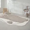 Mattor Nordiska oregelbundna för vardagsrum Japan Style sovrum matta modernt kort soffbord golvmatta säng mjuk kudde