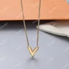 V shape designer Necklace Women Classic Designers Luxury B designer jewelry Pendant Necklaces for lady