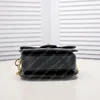 New Fashion 23 Mercadorias de luxo 20 cm Bolsas de designer de bolsas de ombro Mulher Caviar Coulation Crossbody Bags Bagss Bagss Lady Purse