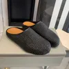 2023 Pferd Fell Hausschuhe Frauen Luxus Marke Designer Schuhe Runde Kappe Damen Rutschen Rosshaar Top Qualität Outdoor Fabrik Schuhe Plus größe 35-46 Männer Slipper