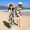 Famille Matching Tenues Family Matching Tenues Mother-Daughter Floral Slip Robe T-shirts et shorts Patter-Son Taps Suit Beach Vacation Couple Wear 230316