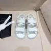 2023 sandalias de lujo para mujer, zapatillas para hombre, sandalias deslizantes de cuero para mujer, zapatos casuales con gancho y lazo, 35-42 con caja y bolsa para el polvo