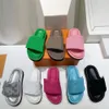 Nuevas sandalias para mujer para hombre zapatillas 2023s estilo de verano superior con logotipo de firma Sandalias cómodas y sueltas ocio piscina letra sandalia zapatilla Comfort Mules